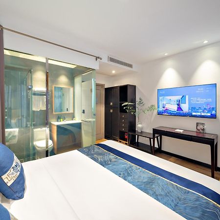 Beijing Tangfu Nanluoguxiang Wang Fu Jing Forbidden City Snack Street Hotel,1 Stop Walking To Airport Express,3 Stop To Tiananmen&Free Laundry Dry Service &Professional Free Tour Ticket Service With English Speaking Staff מראה חיצוני תמונה