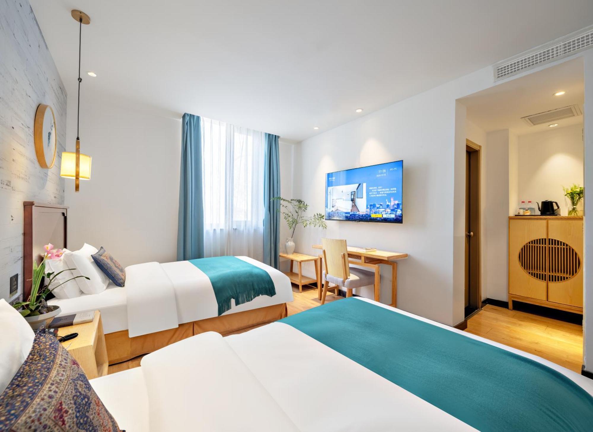 Beijing Tangfu Nanluoguxiang Wang Fu Jing Forbidden City Snack Street Hotel,1 Stop Walking To Airport Express,3 Stop To Tiananmen&Free Laundry Dry Service &Professional Free Tour Ticket Service With English Speaking Staff מראה חיצוני תמונה