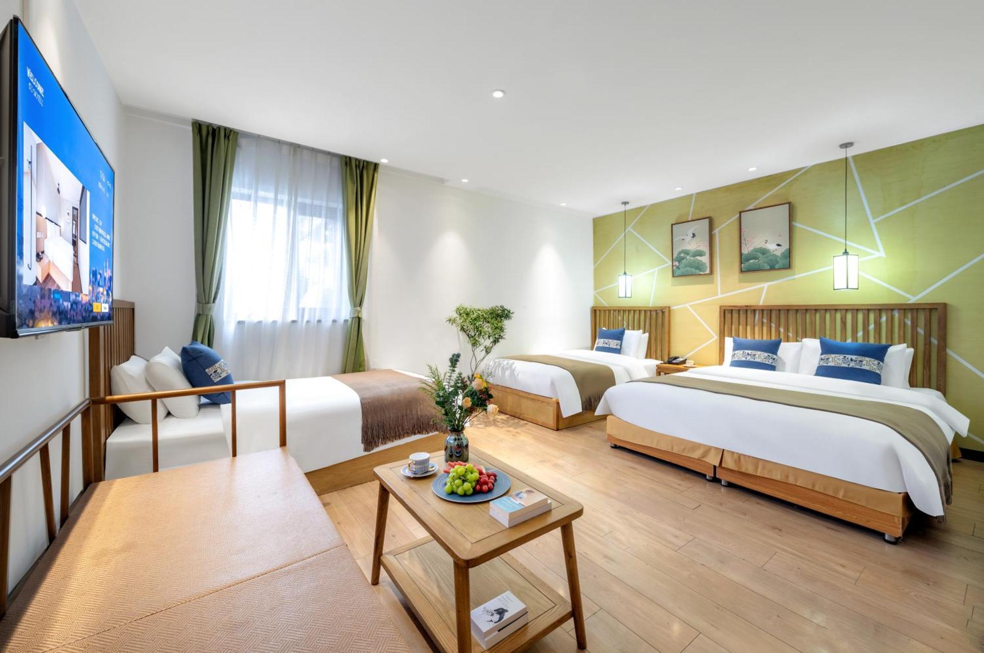 Beijing Tangfu Nanluoguxiang Wang Fu Jing Forbidden City Snack Street Hotel,1 Stop Walking To Airport Express,3 Stop To Tiananmen&Free Laundry Dry Service &Professional Free Tour Ticket Service With English Speaking Staff מראה חיצוני תמונה